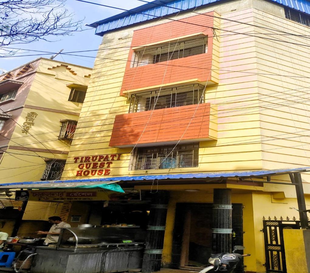 Staymaker Tirupati Guest House Calcutta Exterior foto