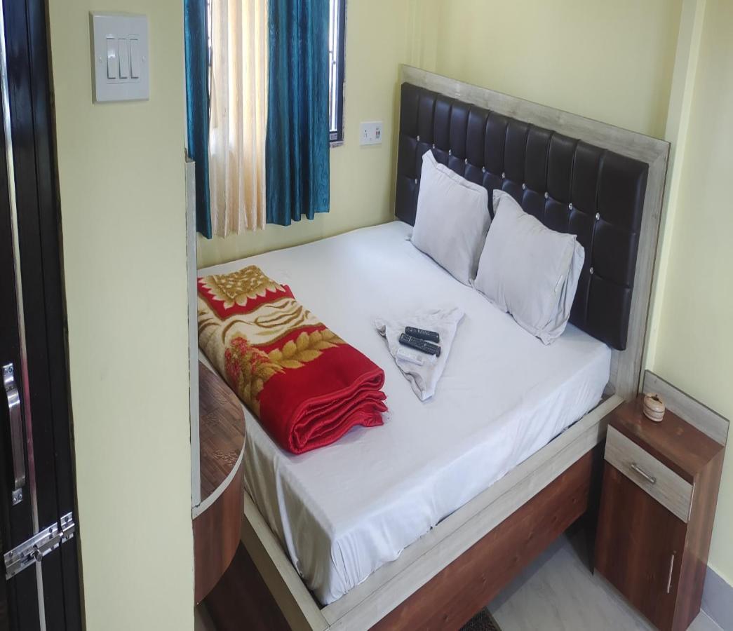 Staymaker Tirupati Guest House Calcutta Exterior foto