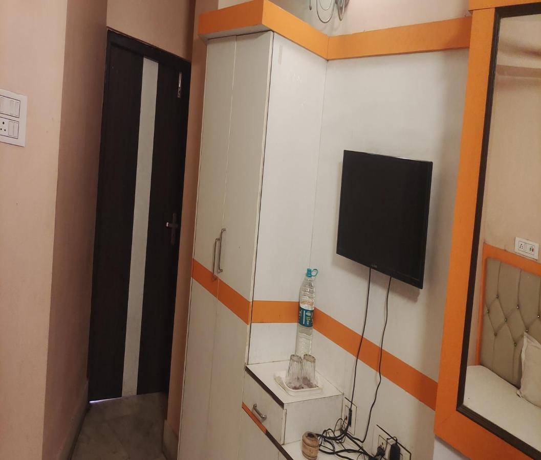 Staymaker Tirupati Guest House Calcutta Exterior foto