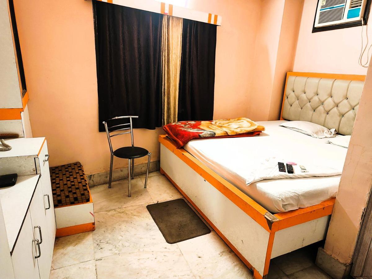 Staymaker Tirupati Guest House Calcutta Exterior foto